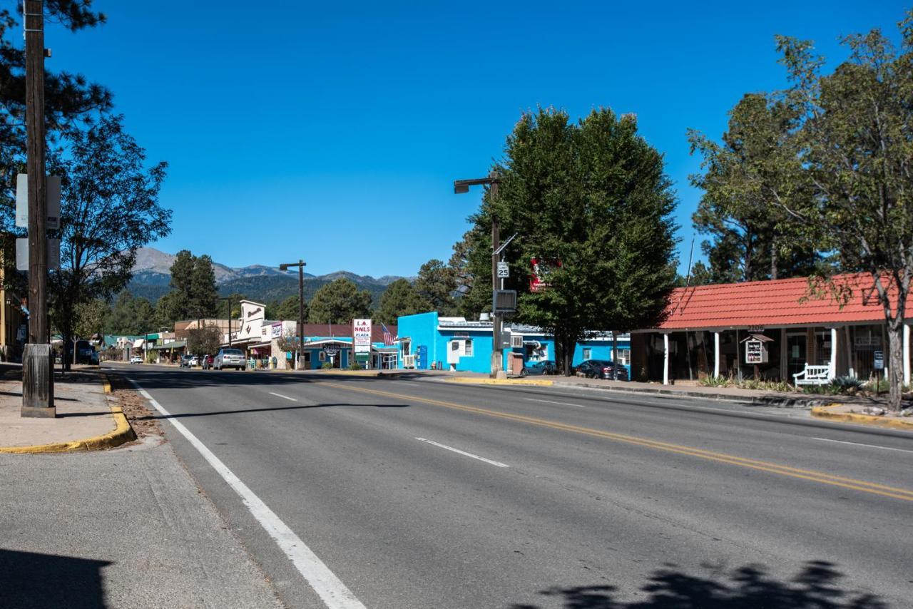 Apache Village 5, Queen Bed, Midtown, Sleeps 2 Ruidoso Exterior foto